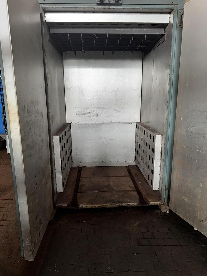 Used 48"W x 84"H x 48"L, Grieve B1-500, Electric, Walk-In/Truck Oven, 500-F, Solvent Rated