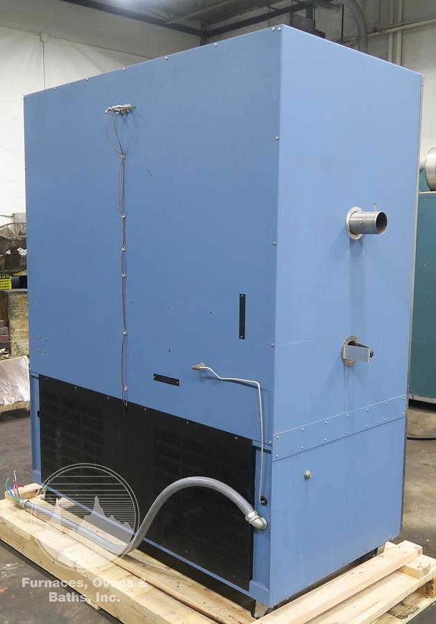 Used 48"W x 36"H x 24"L Blue M DC-1406F Cabinet Oven, 662°F, Electric