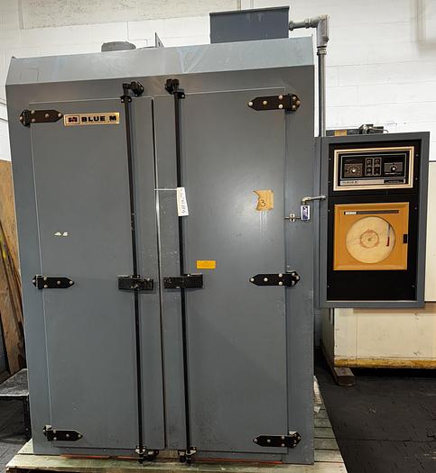 Used 48"W x 72"H x 48"L, Blue M DC-966 Cabinet Oven, 600°F, Stainless Interior