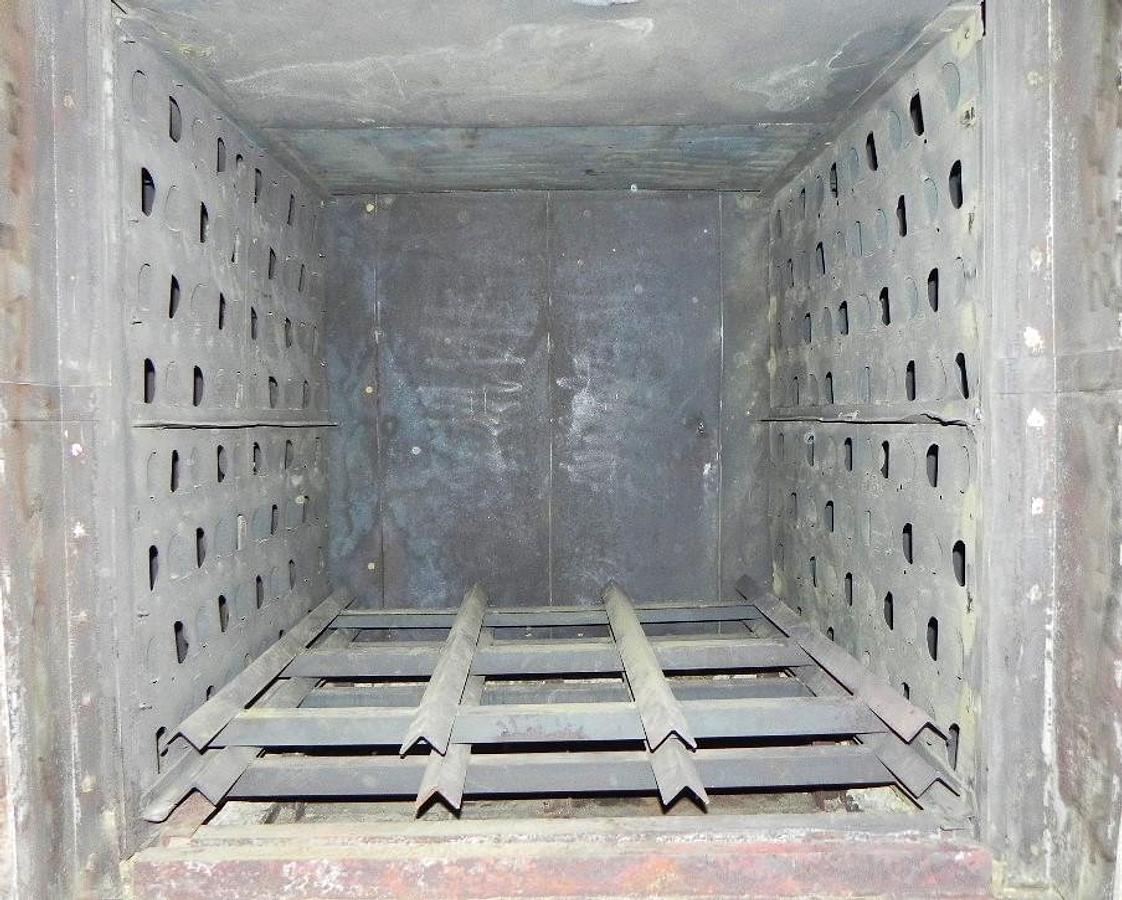 Used 50"W x 50"H x 50"L, Grieve HC-1250, Electric