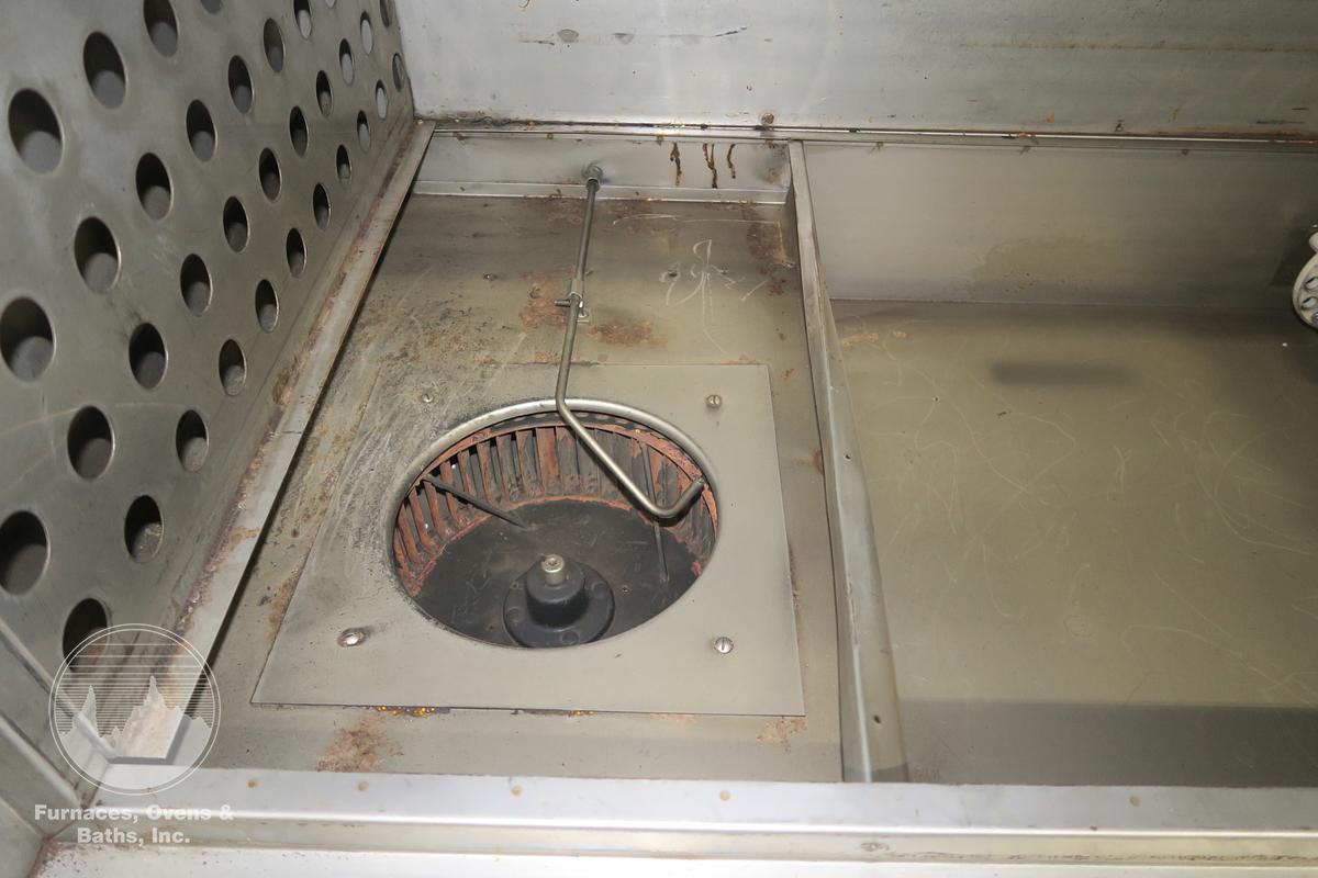 Used 48"W x 36"H x 24"L Blue M DC-1406F Cabinet Oven, 662°F, Electric