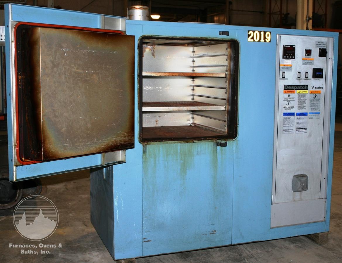 Used 25"W x 25"H x 25"L Despatch VRC1-90-1E Cabinet Oven, 500°F, Electric
