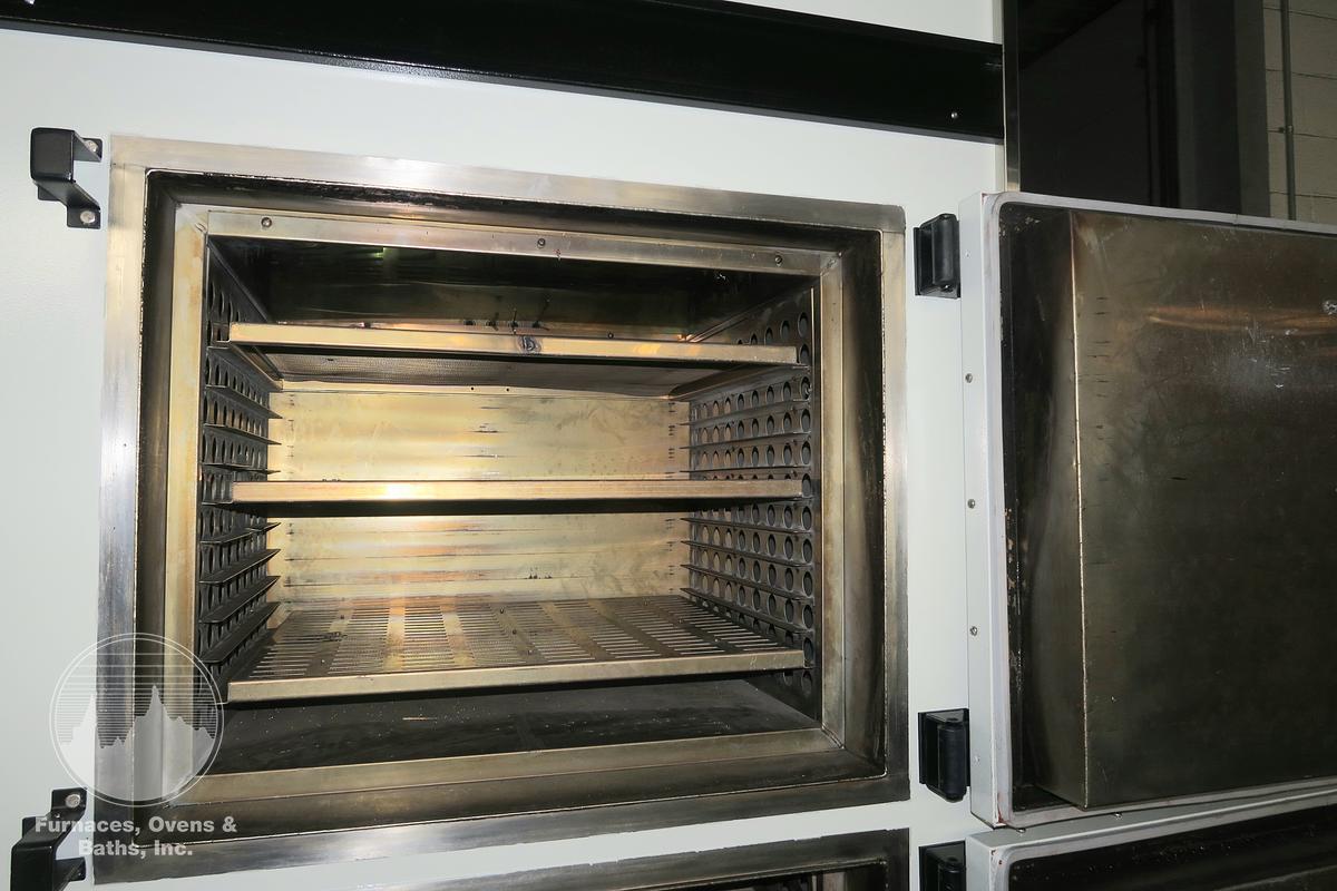 Used 25"W x 20"H x 20"L Blue M Dual Chamber, 662°F, Electric