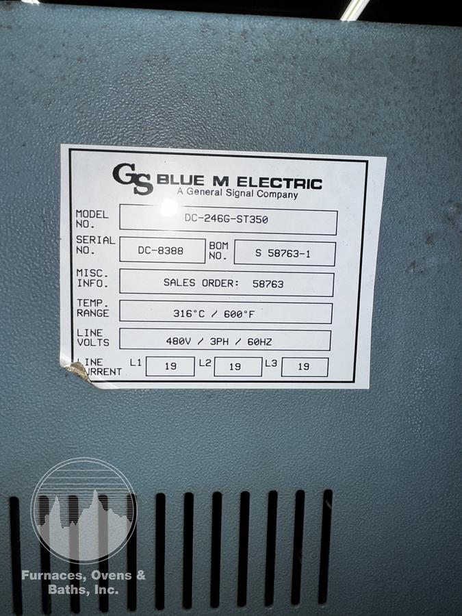 Used 36"W x 48"H x 24"L, Blue M DC-246G-ST350 Cabinet Oven, 600°F, Stainless Interior