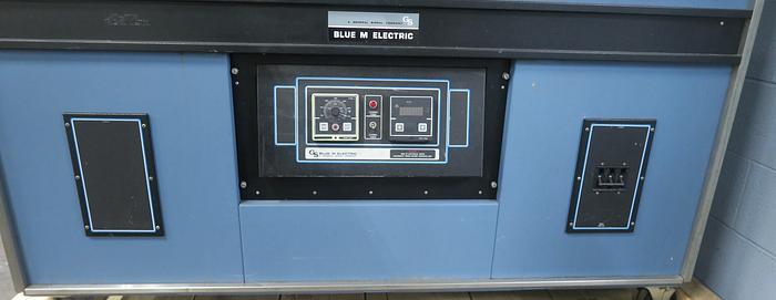 Used 48"W x 36"H x 24"L Blue M DC-1406F Cabinet Oven, 662°F, Electric