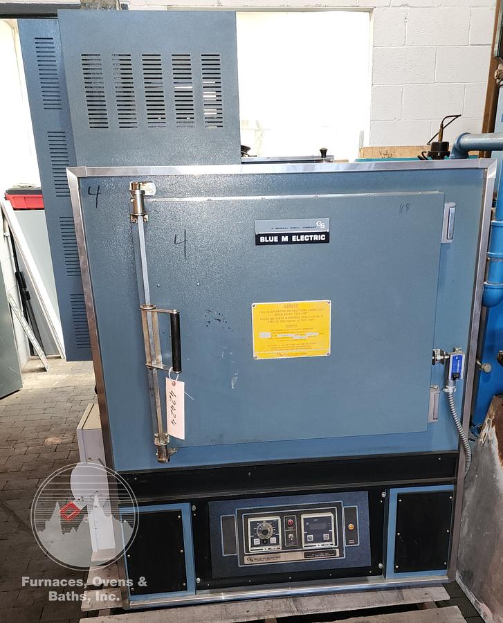 Used 25"W x 20"H x 20"L Blue M DC-256A-FHP-1 Class A Cabinet Oven, 600°F, Electric