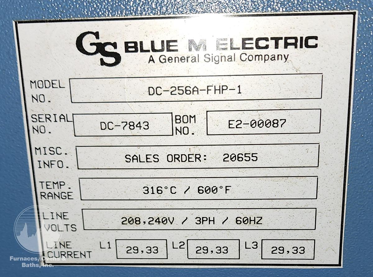 Used 25"W x 20"H x 20"L Blue M DC-256A-FHP-1 Class A Cabinet Oven, 600°F, Electric