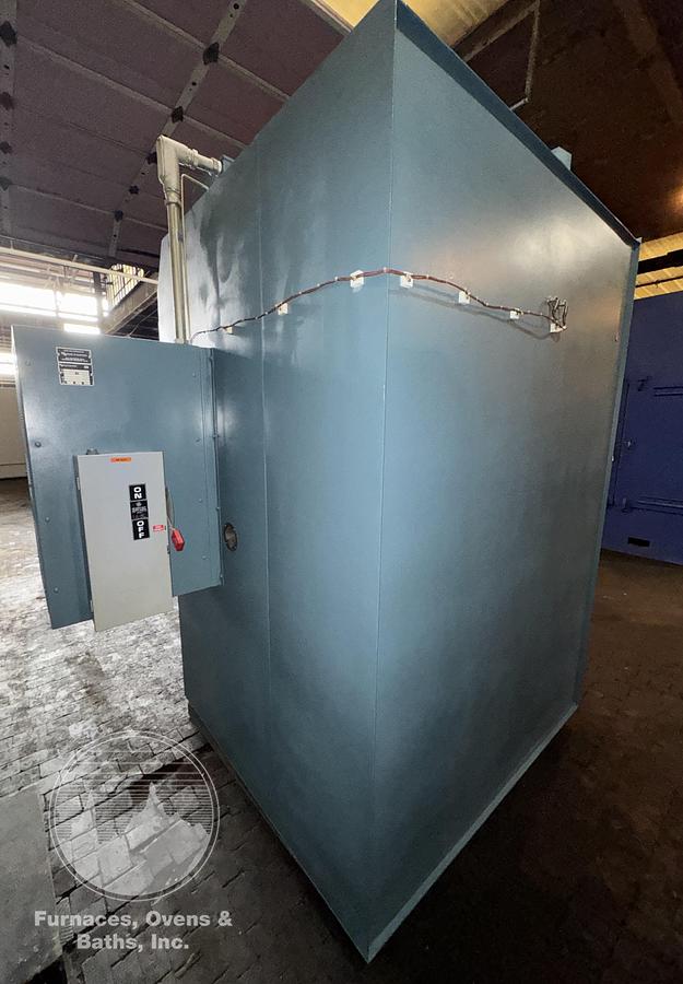 Used 48"W x 72"H x 48"L, Blue M 966 Batch/Truck Oven, 600°F, Stainless Interior