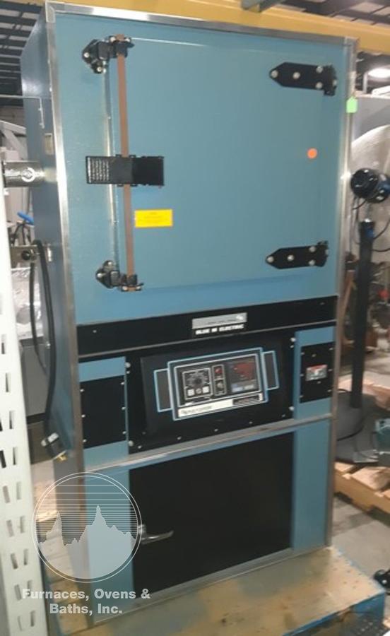 Used 20''W x 20"H x 18"L Blue M DC-206-C-ST350 Cabinet Oven, 350-C/662-F, 240V Single Phase
