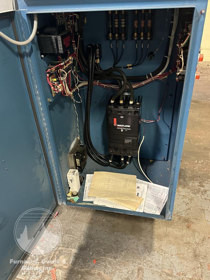 Used 48"W x 72"H x 48"L, Gruenberg, Electric Walk-In Oven, 450°F