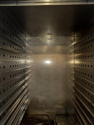 Used 48"W x 72"H x 48"L, Blue M DC-966 Cabinet Oven, 600°F, Stainless Interior