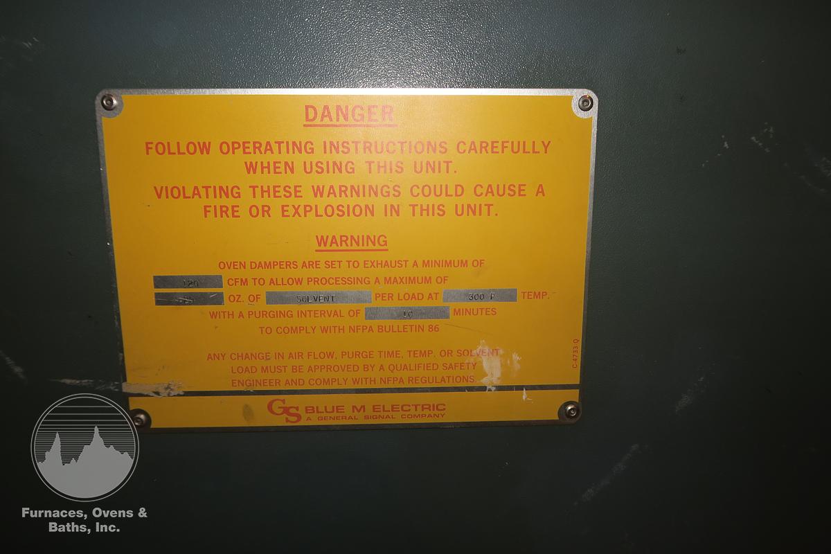 Used 25"W x 20"H x 20"L Blue M DC-256A-EHP Class A Cabinet Oven, 600°F, Electric