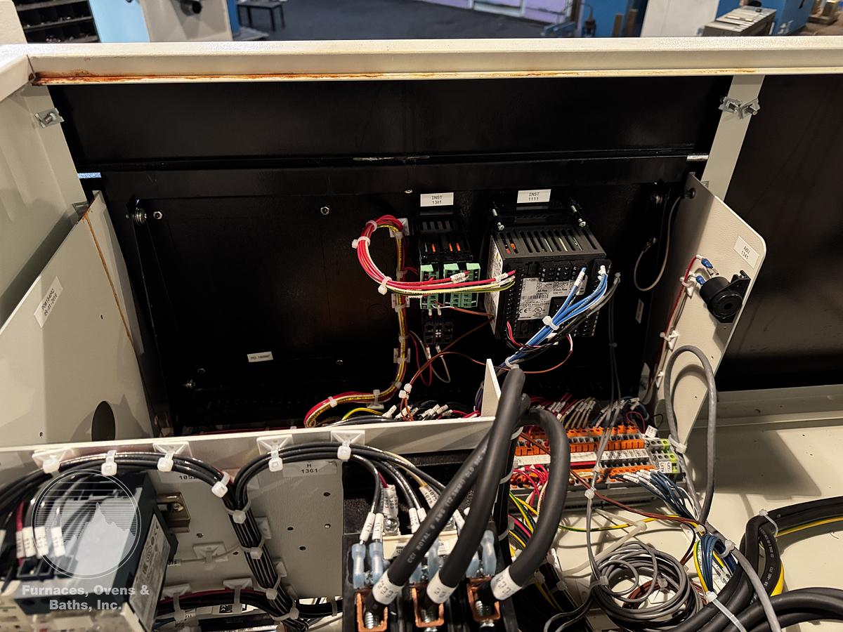 Used 48"W x 48"H x 24"L, Blue M DCW-326 Cabinet Oven, Stainless Steel Interior, 600°F, Power Exhuast