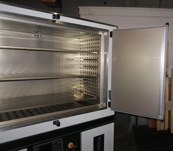 Used 48"W x 36"H x 24"L Blue M DCW-1406-E-F4T Cabinet Oven, 350°C/662°F, Electric
