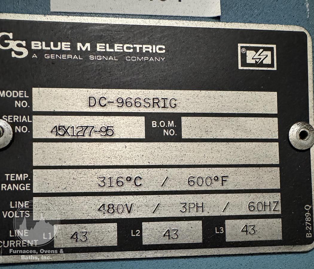 Used 48"W x 72"H x 48"L, Blue M DC-966 Batch/Truck Oven, 600°F
