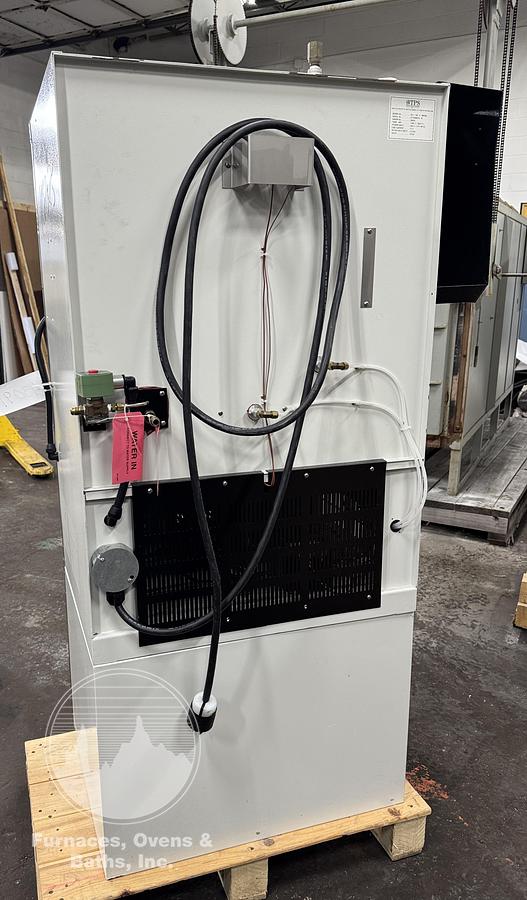 Used 14"W x 14"H x 14"L Blue M DCI-146 Inert Gas Cabinet Oven, 662°F, Electric