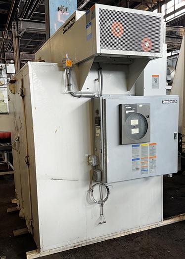 Used 48"W x 72"H x 52"L, Despatch Industries PWE3-10-1E, 850-F, Electric