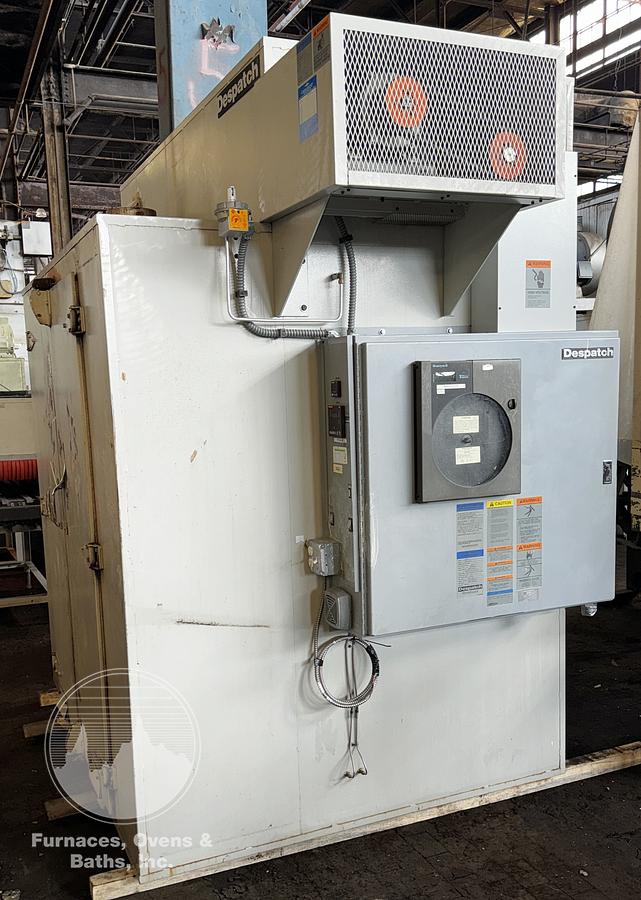 Used 48"W x 72"H x 52"L, Despatch Industries PWE3-10-1E, 850-F, Electric