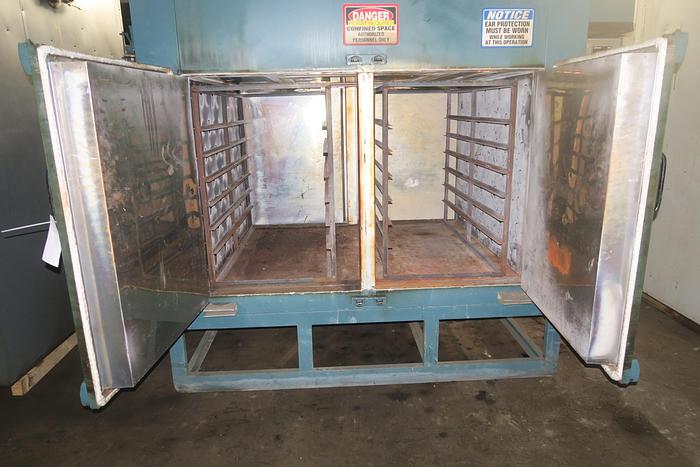 Used 66"W x 42"H x 53"L, Grieve HC-500 Cabinet Oven, Gas Fired, Double Doors, Double Ended