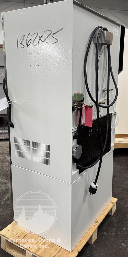 Used 14"W x 14"H x 14"L Blue M DCI-146 Inert Gas Cabinet Oven, 662°F, Electric