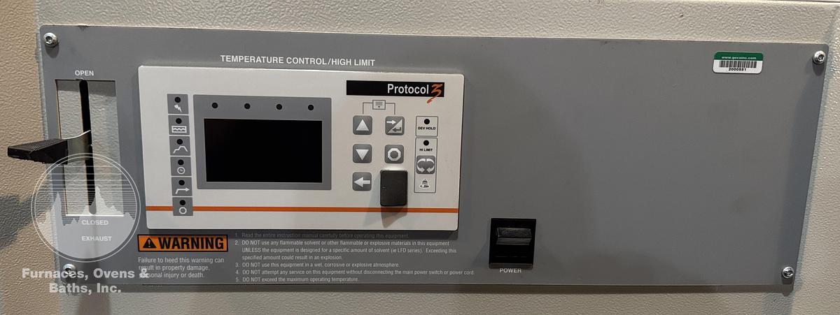 Used 24"W x 36"H x 24”L, Despatch Industries Class A Cabinet Oven, 650°F, Electric, Single Phase