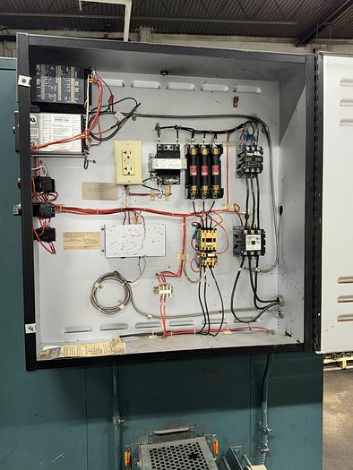 Used 38"W x 26"H x 20"L Grieve HX-1250 Cabinet Oven, 1250°F, Electric