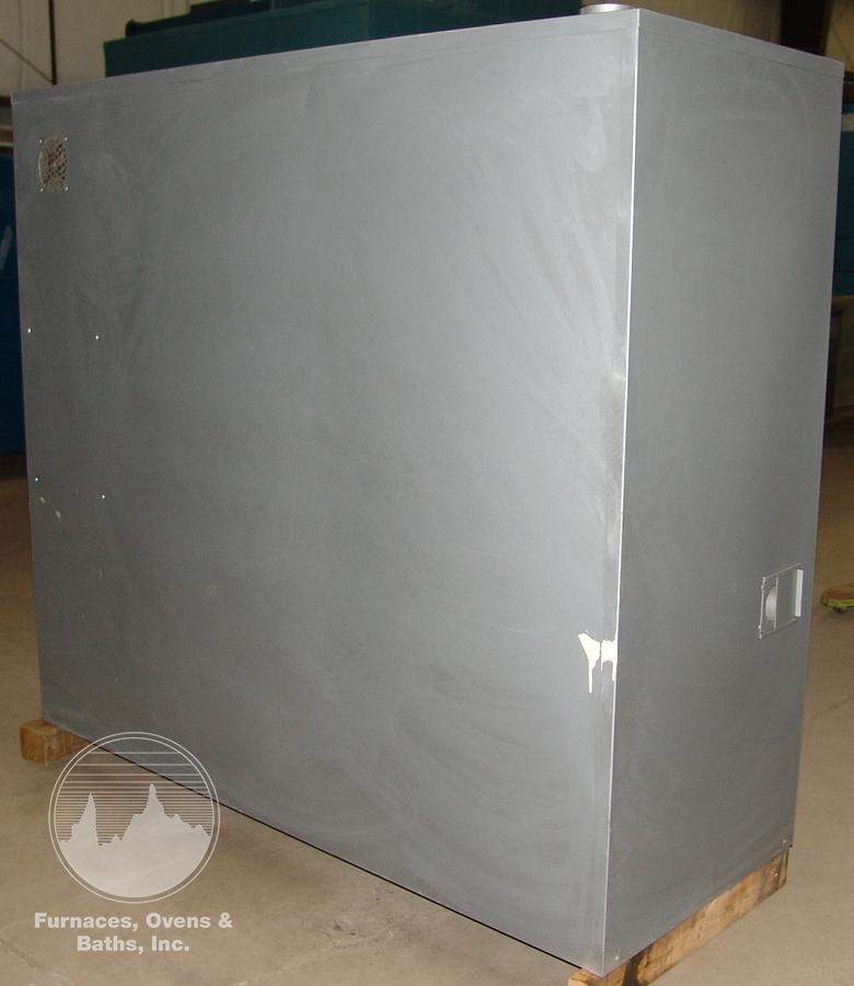 Used 37"W x 25"H x 19"L Despatch V-23 STD Cabinet Oven, 500°F, Electric