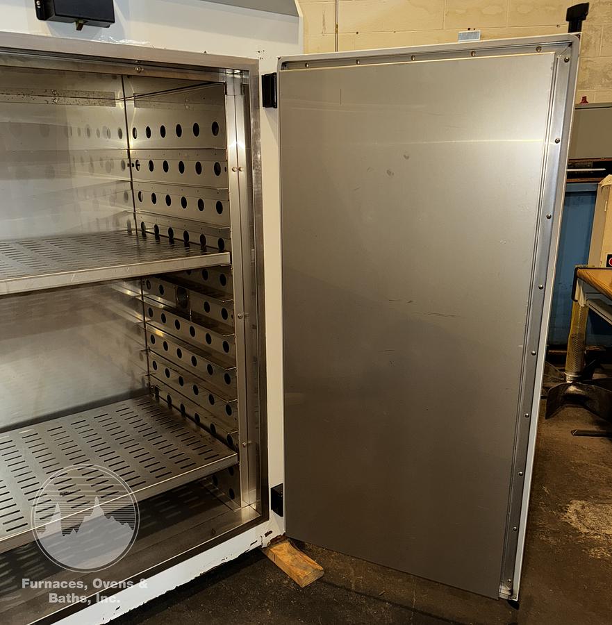 Used 48"W x 48"H x 24"L, Blue M DCW-326 Cabinet Oven, Stainless Steel Interior, 600°F