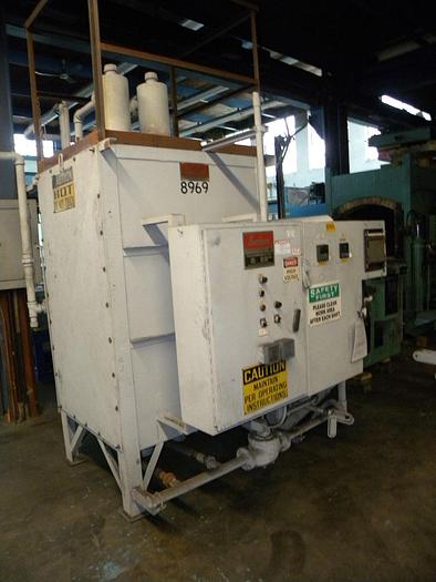 Used Surface Combustion 2400 CFH Endothermic Gas Generator, 1950°F, Air Cooled, Electric