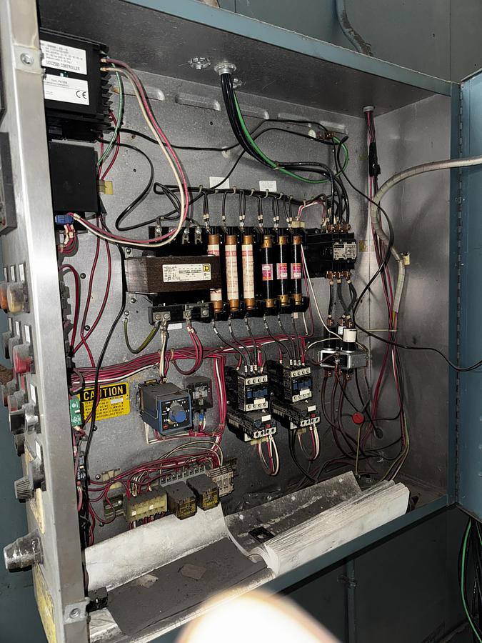 Used 48"W x 84"H x 48"L, Grieve B1-500, Electric, Walk-In/Truck Oven, 500-F, Solvent Rated