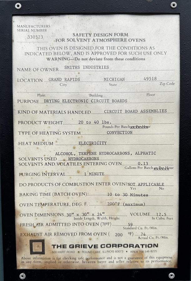 Used 24"W x 24"H x 24"Dp, Grieve AA-500 Solvent Rated Cabinet Oven, 500-F