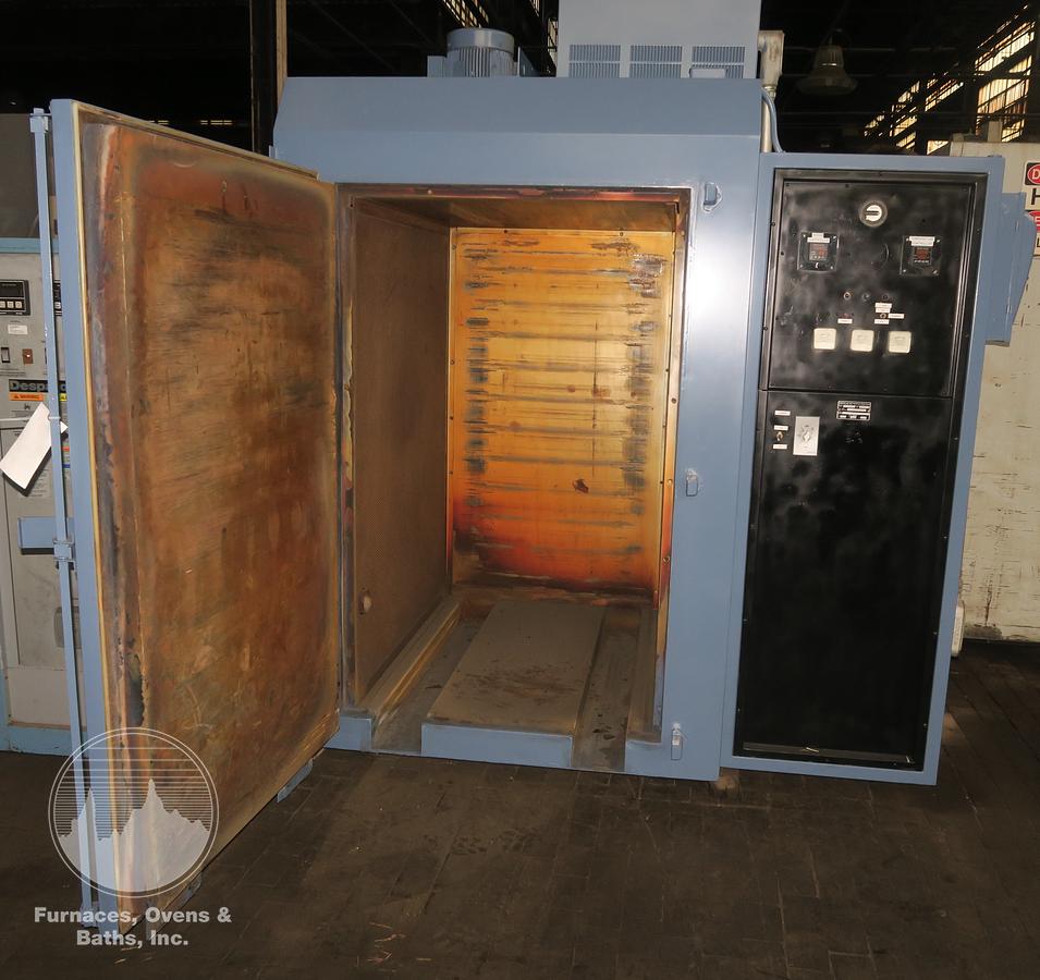 Used 36"W x 60"H x 48"L Blue M Truck Oven Model DC606RIEX, 600°F, Electric