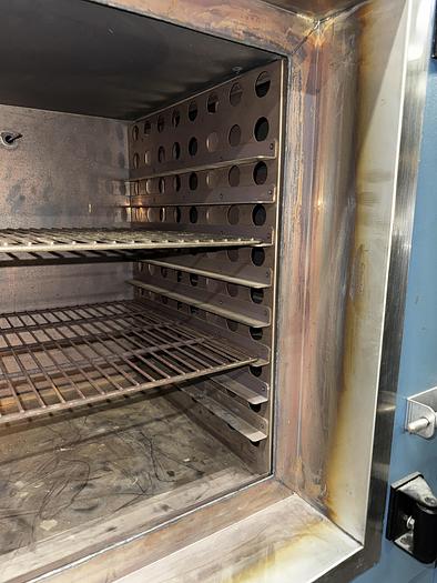 Used 20"W x 20"H x 18"L Blue M CW-6680 Cabinet Oven, 1300°F, Electric