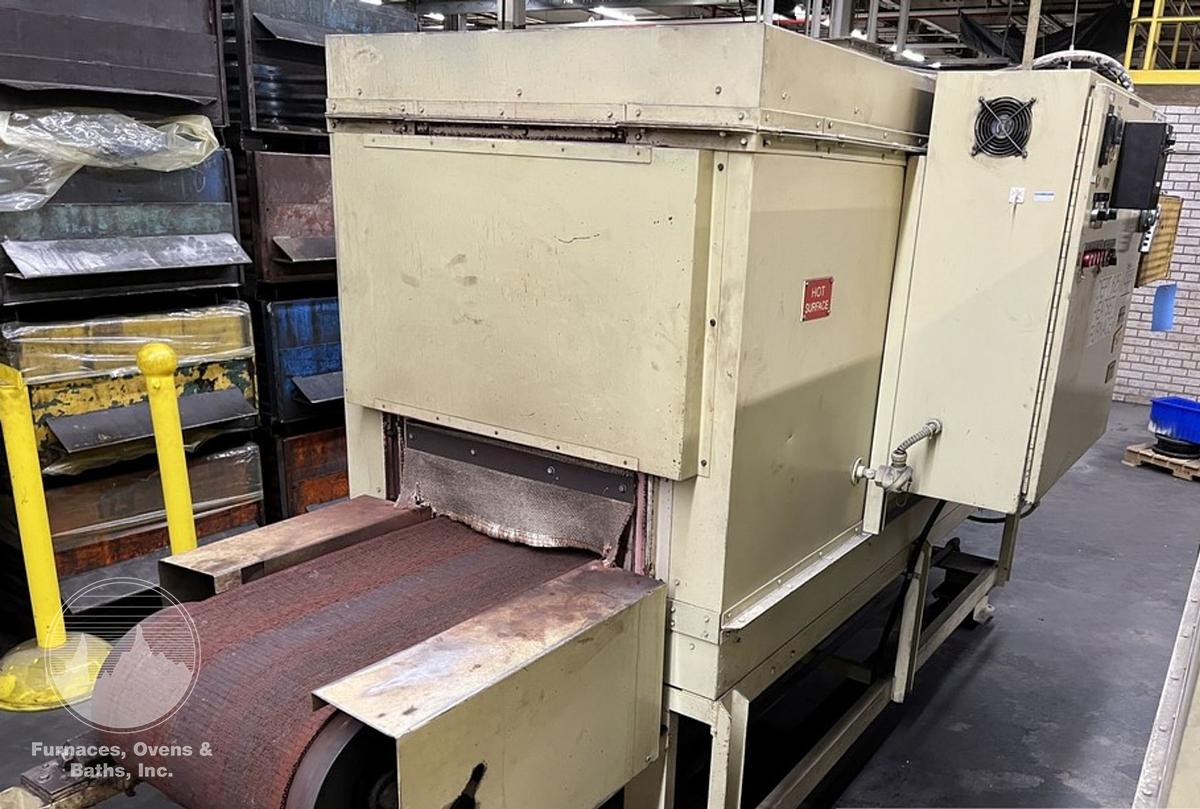 Used 19"W x 18" High x 120" Long, New England Oven Belt Conveyor Oven, Electric, 850-F