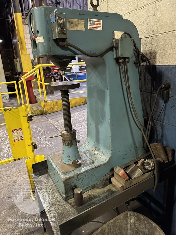 Used Detroit Testing DH-2 Brinell Hardness Tester