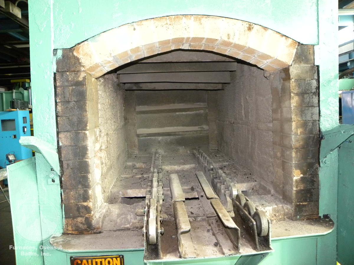 Used Surface Combustion 30"W x 20"H x 48"L, Gas Fired, 1250°F