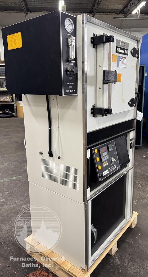 Used 14"W x 14"H x 14"L Blue M DCI-146 Inert Gas Cabinet Oven, 662°F, Electric
