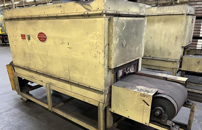 Used 19"W x 18" High x 120" Long, New England Oven Belt Conveyor Oven, Electric, 850-F