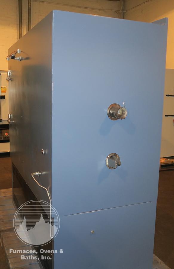 Used 48"W x 36"H x 24"L Blue M CW-9980G Cabinet Oven, 1300°F, Electric