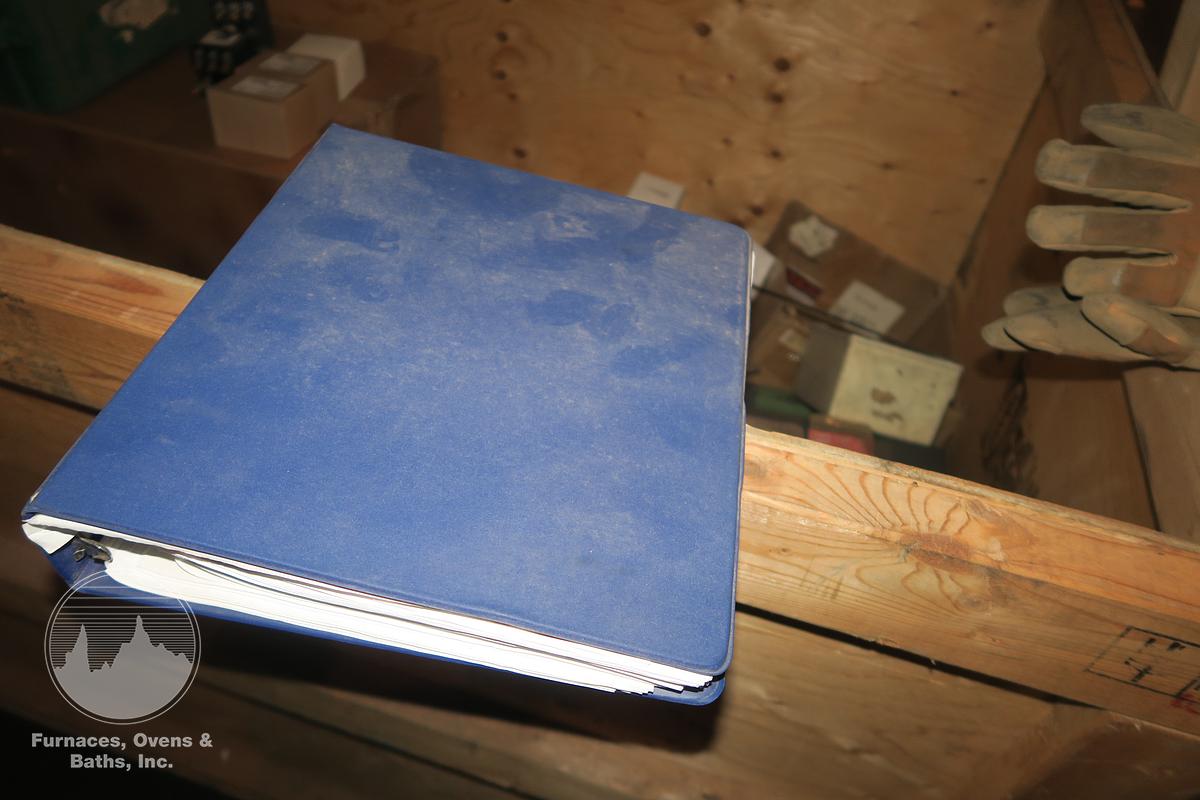 Used 25"W x 20"H x 20"L Blue M IGF-7780 Inert Gas Cabinet Oven, 1100°F