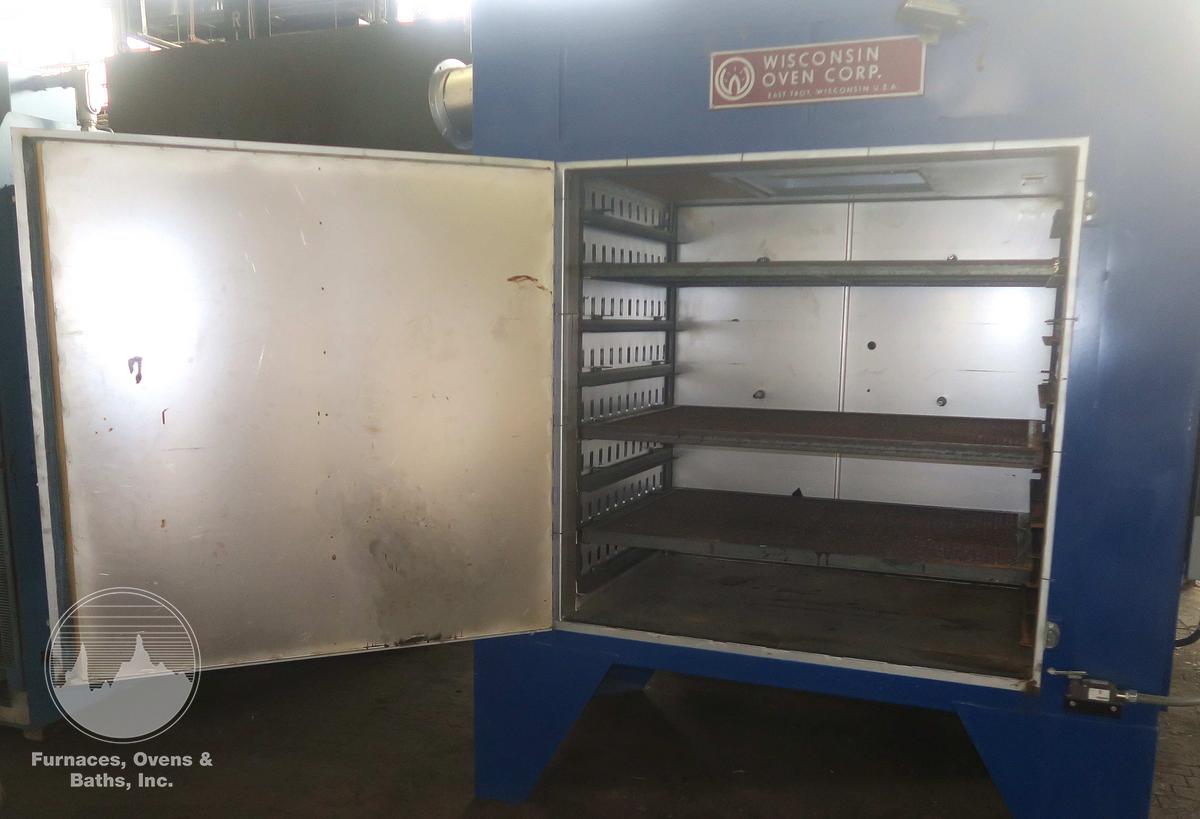 Used 48"W x 48"H x 36"L Wisconsin Cabinet Oven, 650°F, Electric