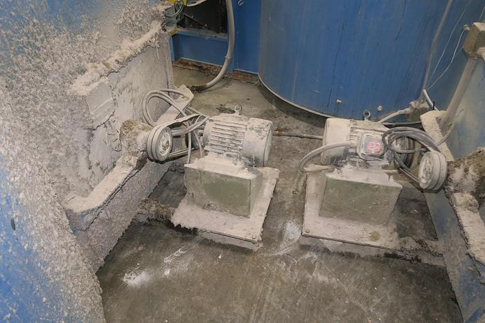 Used 38" Diameter x 48" Deep Lindberg 12-EC-3848-12 Pit Cyclone Pit Furnace, 1250°F, Electric
