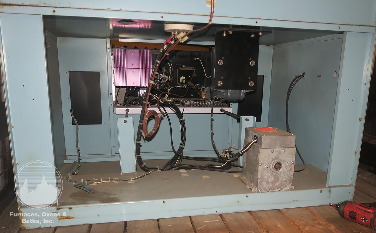 Used 25"W x 38"H x 20"L Blue M MP-336C-1 Cabinet Oven, 650°F, Electric