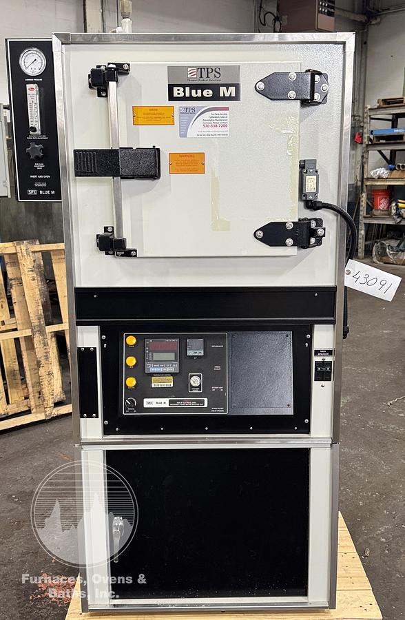 Used 14"W x 14"H x 14"L Blue M DCI-146 Inert Gas Cabinet Oven, 662°F, Electric