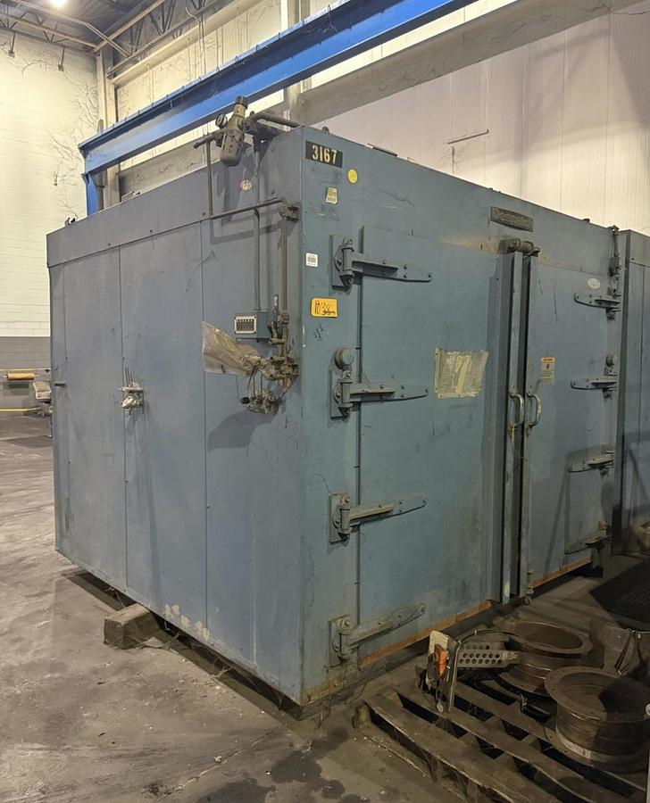 Used 84"W x 72"H x 96"L, Despatch Gas Fired Walk-In Oven, 700°F, Gas Fired, Solvent Rated