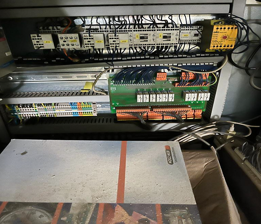 Used Holzher Cut 70 - Panel Saw - 2008