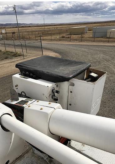 Used 1999 International 4700 w/ Altec TA41M