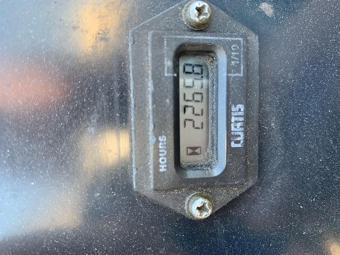 Used FANUC ARCMATE 100IB MIG WELDING CELL WITH RJ3iB CONTROLLER