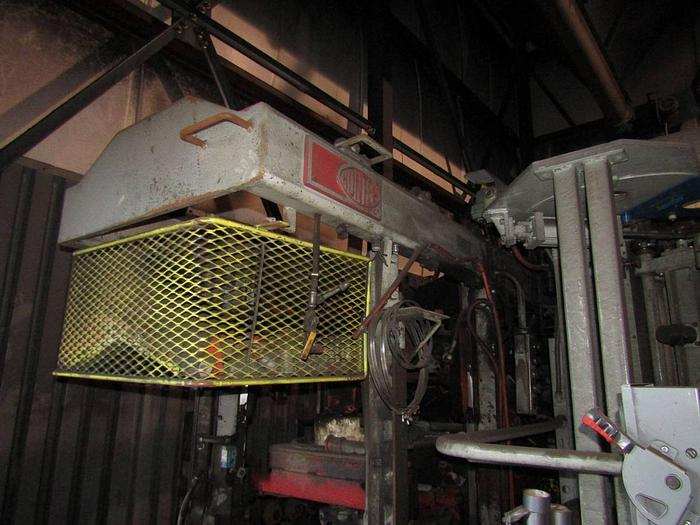 Used 1986 HUNTER HMP-20C AUTOMATED MOLDING MACHINE (Sale Pending)