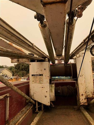 Used 2007 Smeal Smeal 5T Pump Hoist Rig